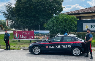 Esanatoglia - I carabinieri di Camerino denunciano un 37enne per ricettazione di prodotti per la cura della persona